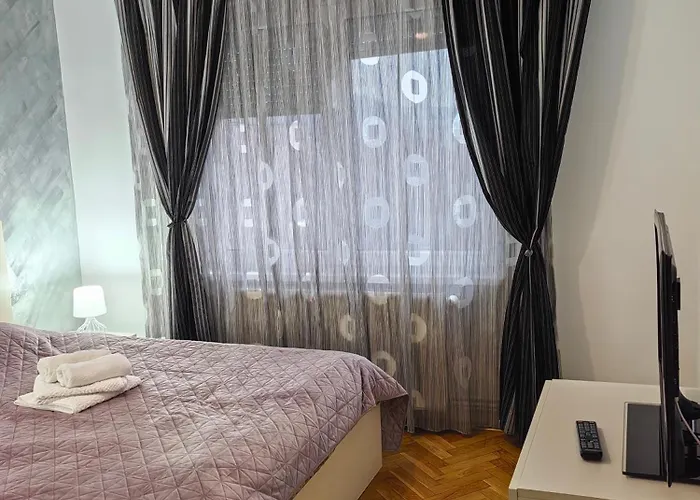 Apartament Vultur - 3 Rooms, 2 Bathrooms