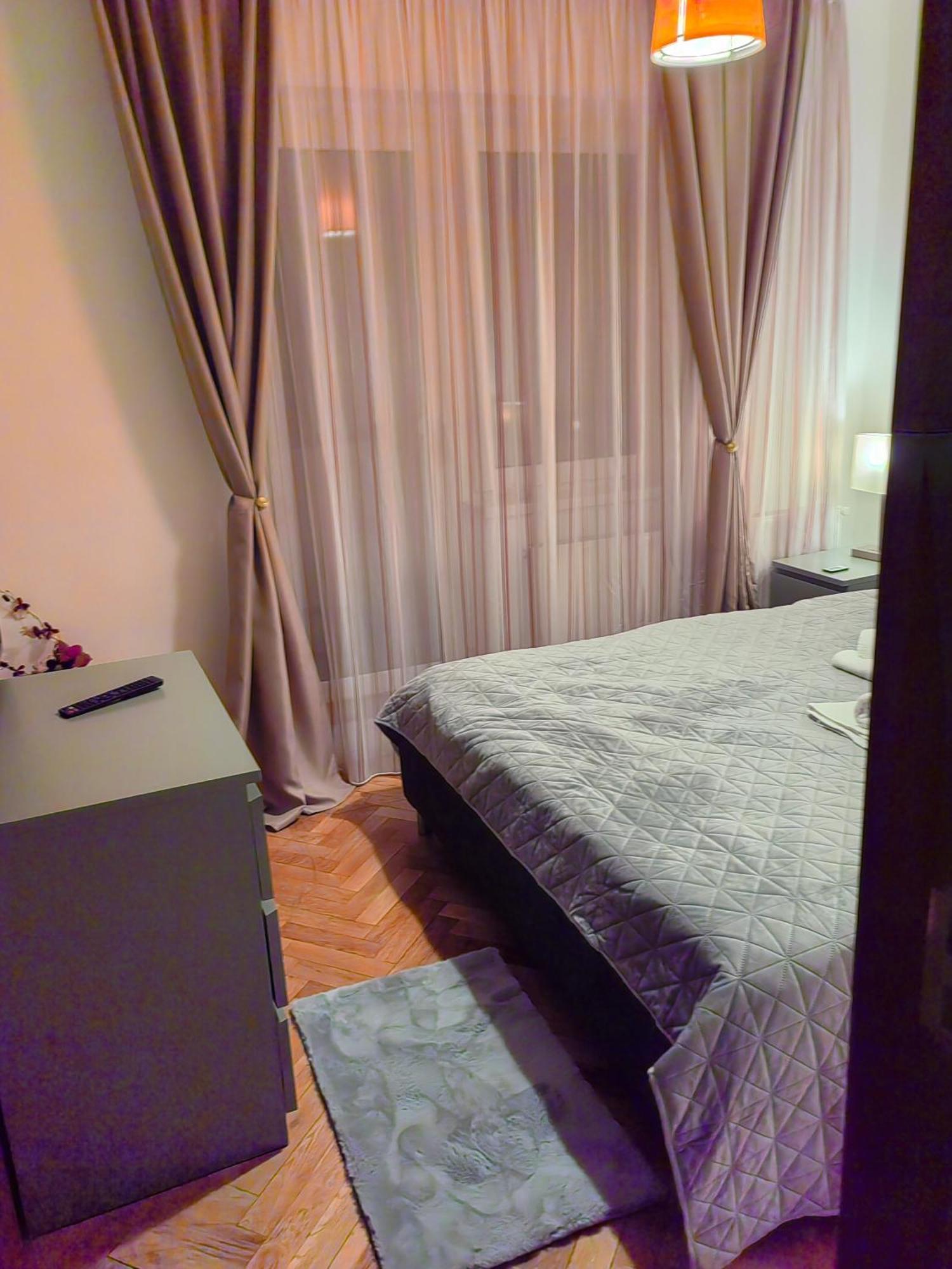 Vultur - 3 Rooms, 2 Bathrooms *